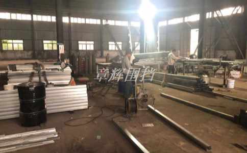 簡(jiǎn)易圍擋的外觀設(shè)計(jì)是否會(huì)影響其隱私保護(hù)效果？（簡(jiǎn)易圍擋外觀設(shè)計(jì)對(duì)隱私保護(hù)的影響分析）